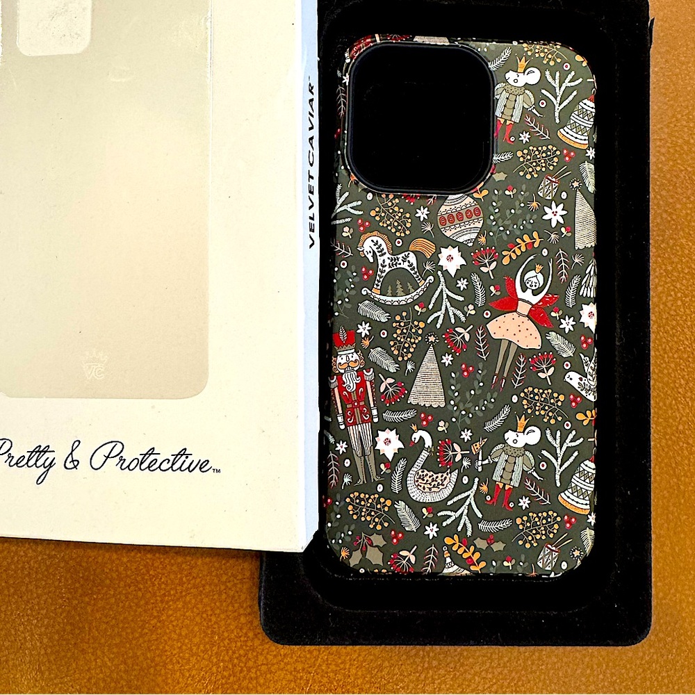 Nutcracker IPhone 13 Pro protective case - CUTE